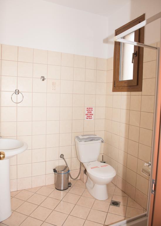 Morfoula Aparthotel Vatera Bilik gambar